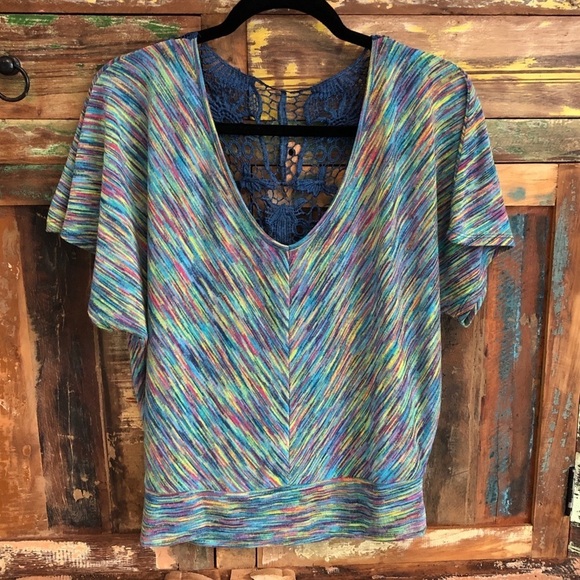 Almost Famous Woman’s Rainbow Boho Crochet V-Neck Flutter Sleeve Dolman Top L - Picture 1 of 7